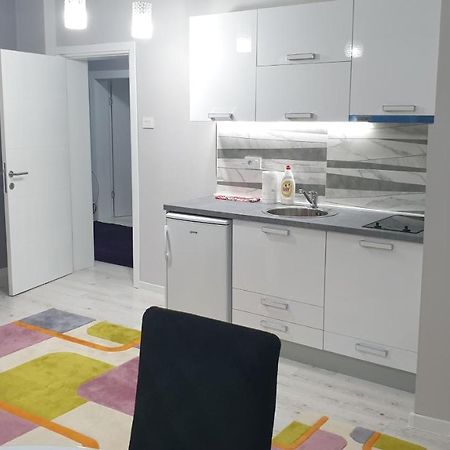 אפרטהוטל Ni Apartman Sweet Dreams 2 מראה חיצוני תמונה