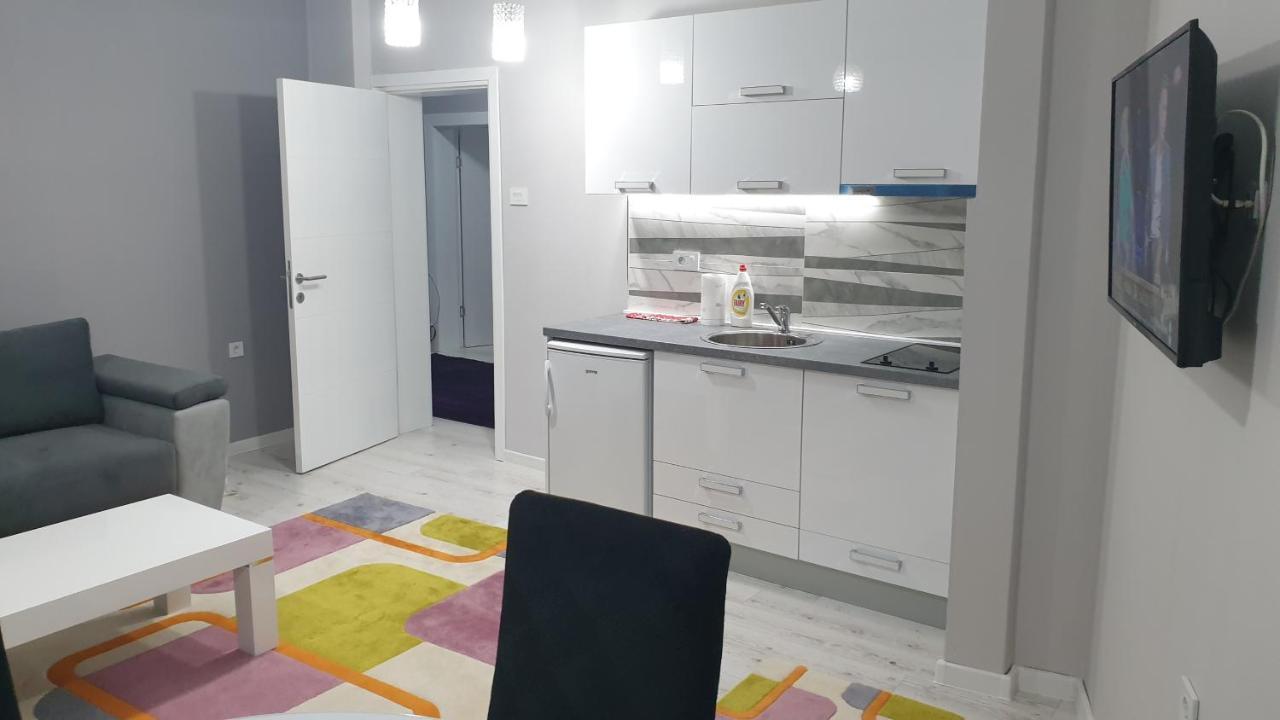 אפרטהוטל Ni Apartman Sweet Dreams 2 מראה חיצוני תמונה