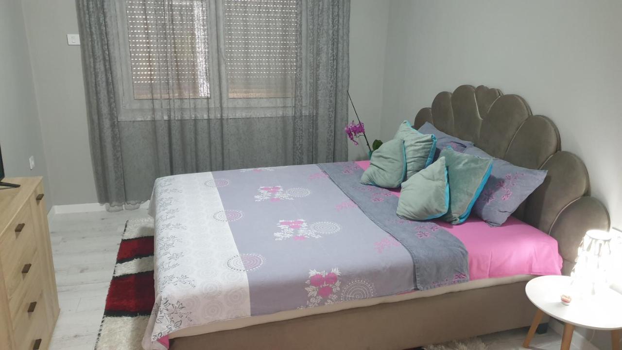 אפרטהוטל Ni Apartman Sweet Dreams 2 מראה חיצוני תמונה